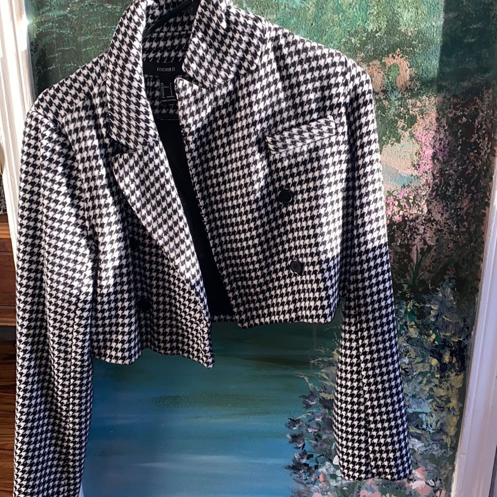 Cropped blazer